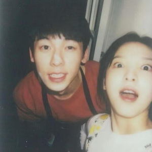 我吸老师的丰满大乳奶水视频
